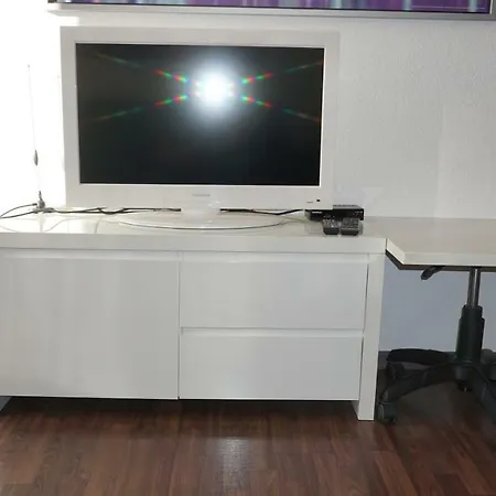 2-zimmer Sofia, Gemuetlich Zu Hause شقة